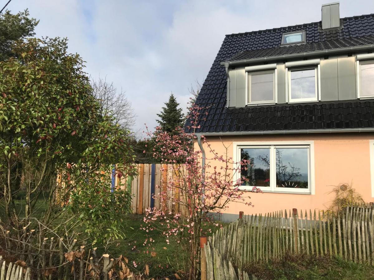 Kleine Auszeit Mit Aussicht Velbert Toenisheide Lägenhet Exteriör bild