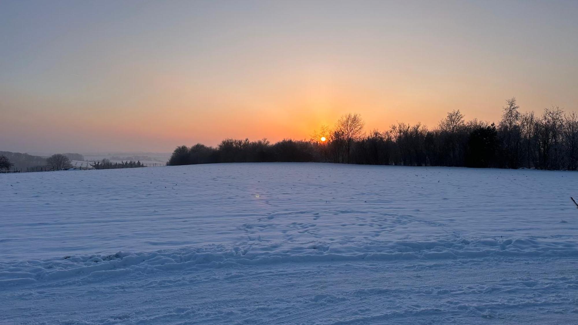 Kleine Auszeit Mit Aussicht Velbert Toenisheide Lägenhet Exteriör bild